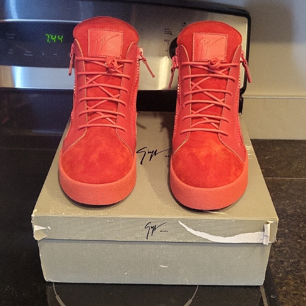 Giuseppe Zanotti Bold Red Sneakers